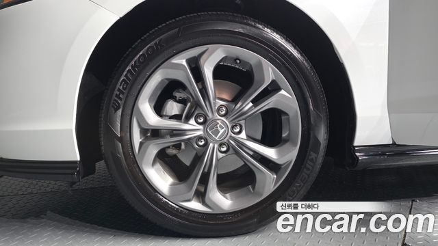 Honda Accord 11-го поколения 1.5 Turbo - фото 4