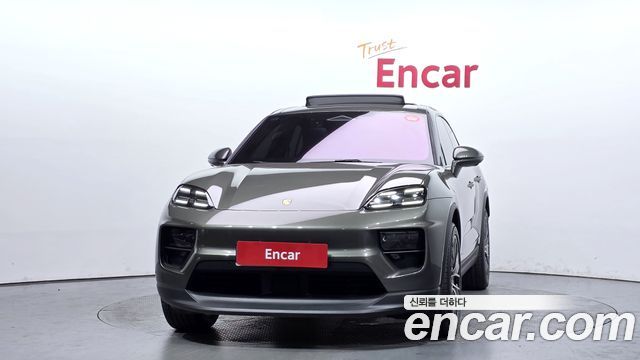 Porsche Macan EV Base 4 - фото 2