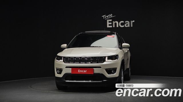 Jeep Compass 2-го поколения 2.4 limited 2WD - фото 1