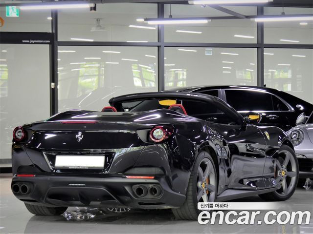 Ferrari Portofino 3.9 V8 - фото 1