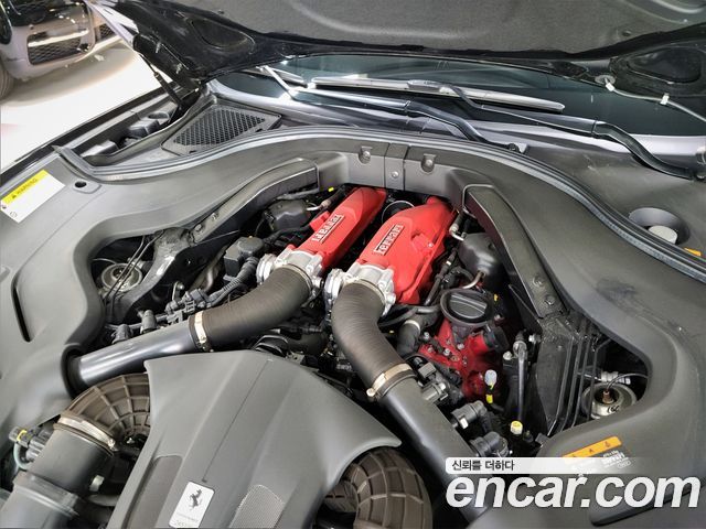 Ferrari Portofino 3.9 V8 - фото 4