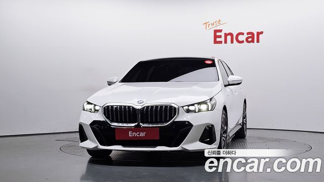 BMW i5 G60 eDrive 40 M Sport - фото 2