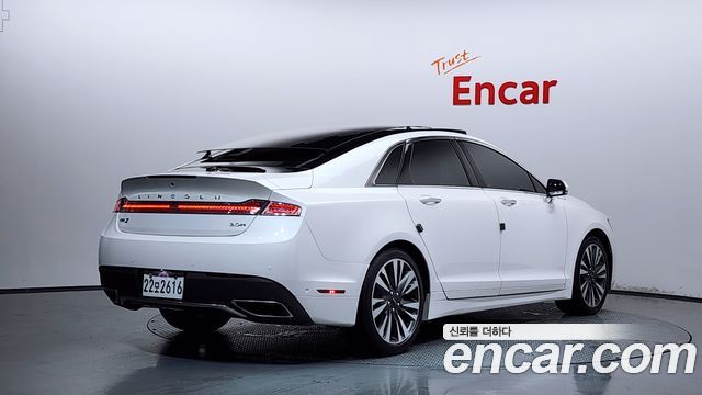 Lincoln MKZ Hybrid 2nd - фото 1