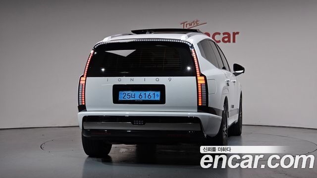 Hyundai Ioniq9 Performance Type AWD 7-Seater Calligraphy - фото 2