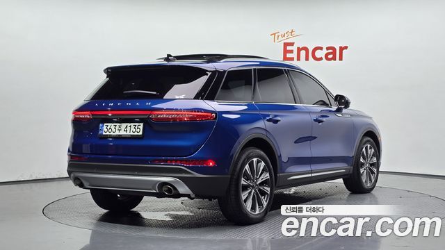 Lincoln Corsair 2.0 Reserve AWD - фото 0
