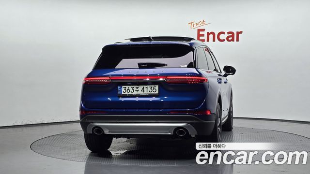 Lincoln Corsair 2.0 Reserve AWD - фото 2