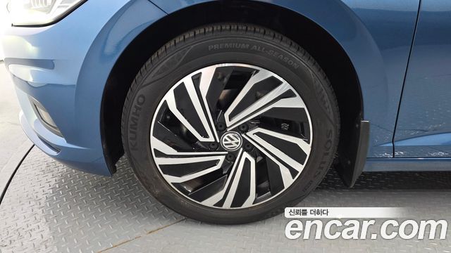 Volkswagen Jetta 7-го поколения 1.4 TSI Prestige - фото 4