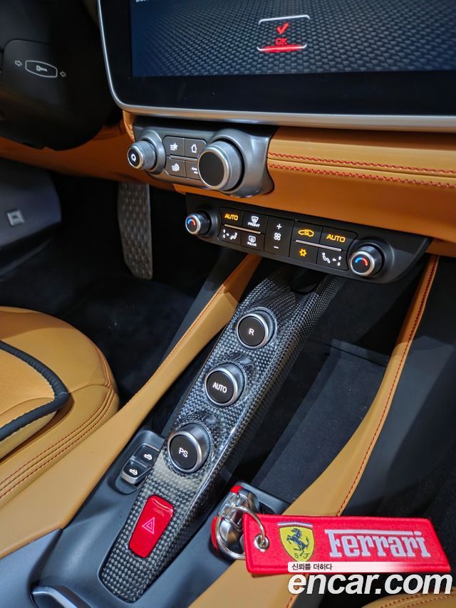 Ferrari Portofino 3.9 V8 - фото 2
