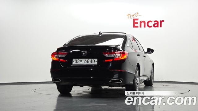 Honda Accord 10-го поколения 1.5 Turbo - фото 3