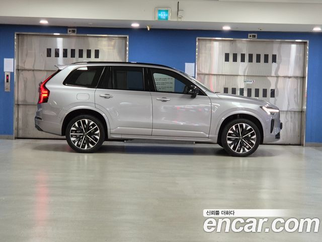 Volvo XC90 2-го поколения B6 Ultra Dark - фото 3