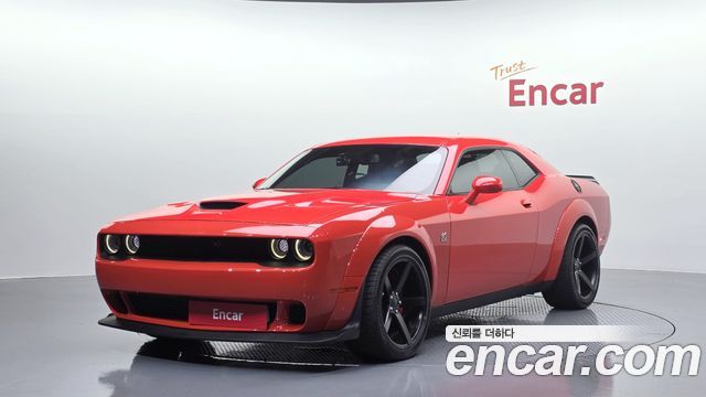 Dodge Challenger 6.4 - фото 0