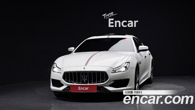 Maserati Quattroporte S Q4 3.0 V6 Gransport - фото 2