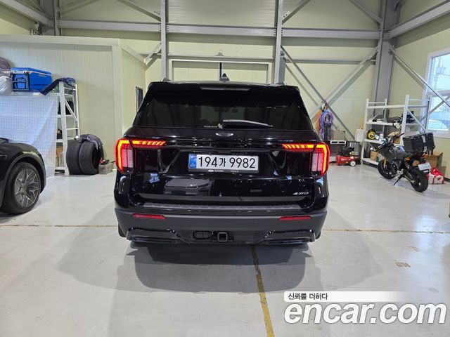 Ford Explorer 6-го поколения 2.3 ST-Line 4WD - фото 2