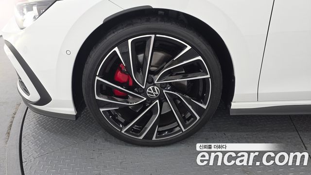 Volkswagen Golf 8-го поколения 2.0 GTI - фото 4
