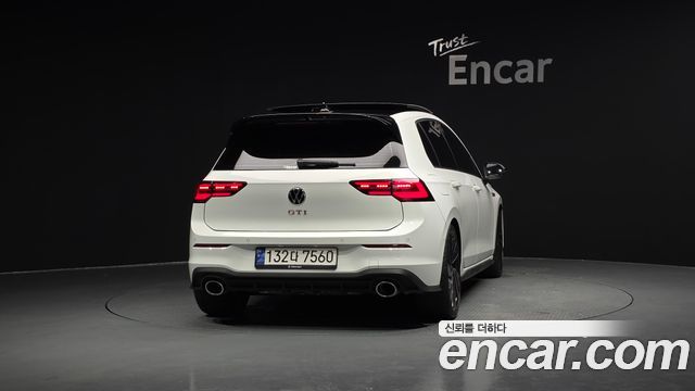 Volkswagen Golf 8-го поколения 2.0 GTI - фото 3