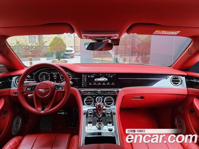 Bentley Continental GT 4.0 GT - фото 4