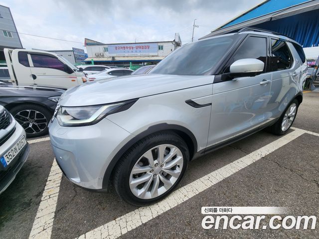 Land Rover Discovery 2.0 P300 SE - фото 1