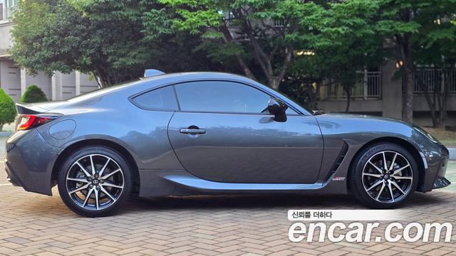 Toyota 86 GR86 2.4 Standard - фото 2