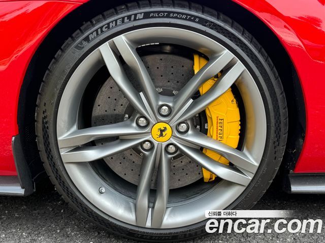 Ferrari 296 GTB 3.0 V6 - фото 4