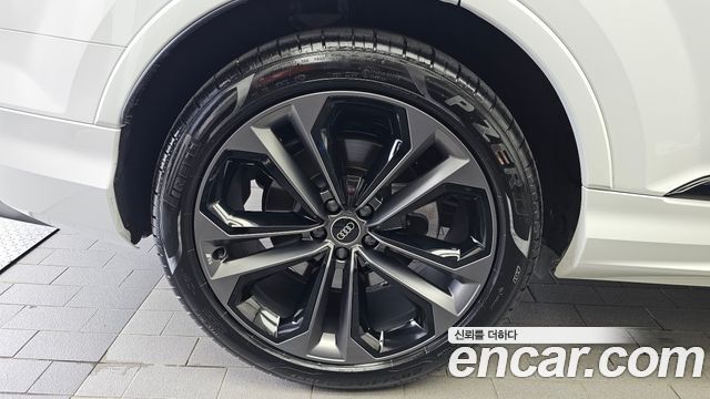 Audi Q7 50 TDI Quattro Premium - фото 4