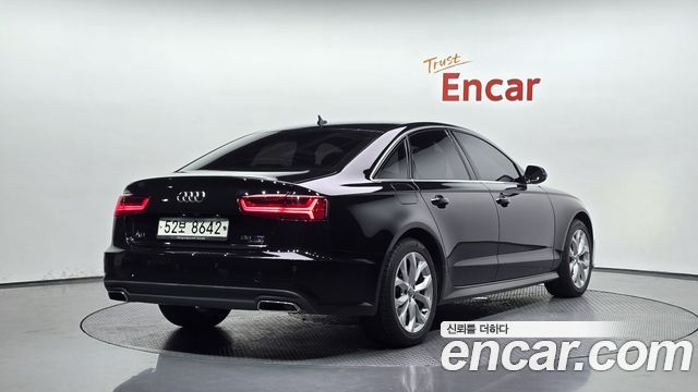 Audi A6 35 TDI Quattro C7 - фото 1