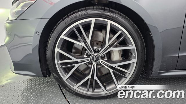 Audi A7 55 TFSI Quattro Premium - фото 4