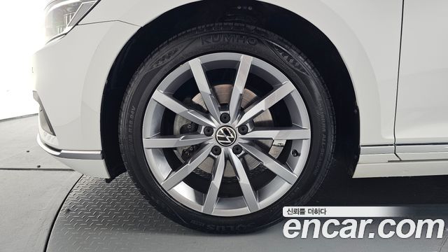 Volkswagen Passat B8 2.0 TDI Prestige - фото 3