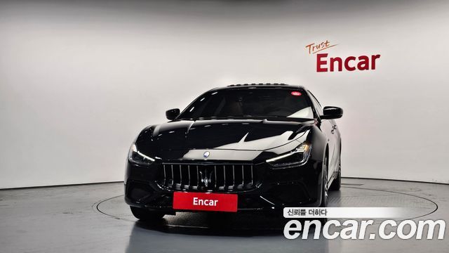 Maserati Ghibli 3.0 GranSport 3rd - фото 2