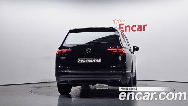 Volkswagen Tiguan Allspace 2.0 TDI Prestige - фото 2