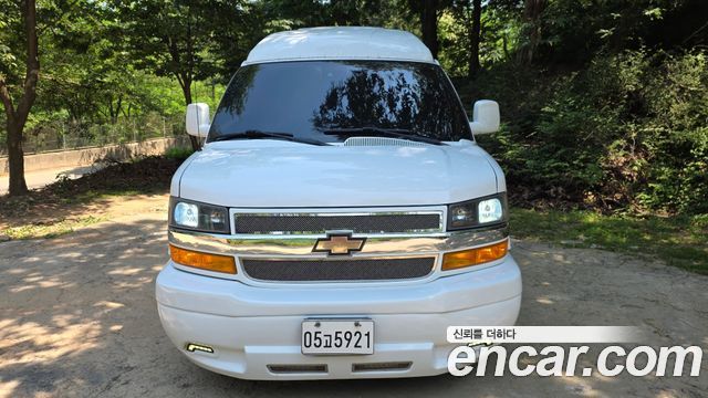 Chevrolet Express Van 6.0 - фото 0