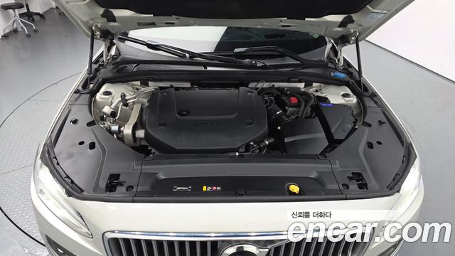 Volvo S90 B6 AWD Inscription - фото 4