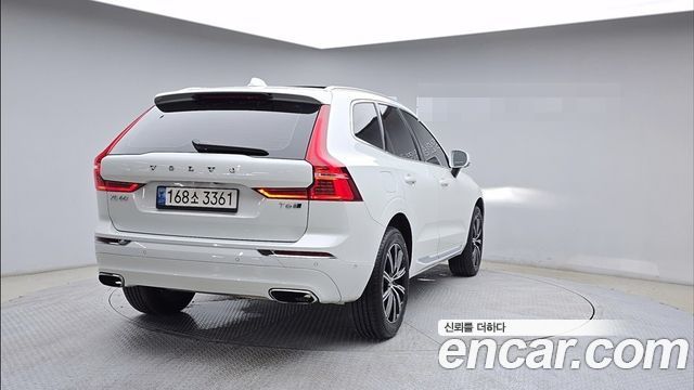 Volvo XC60 2-го поколения T6 Inscription - фото 1