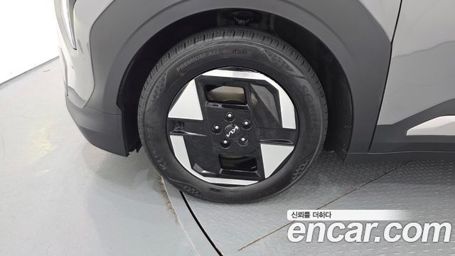 Kia EV3 Long Range 2WD Earth - фото 4
