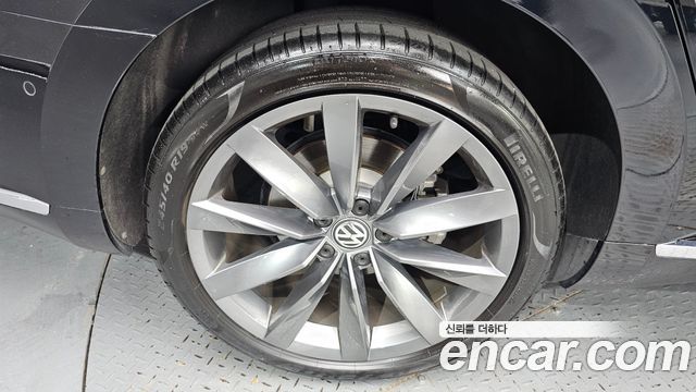 Volkswagen Arteon 2.0 TDI Presige 4Motion - фото 4