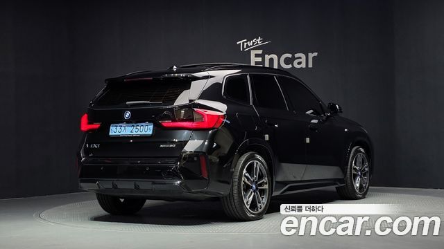 BMW iX1 U11 xDrive 30 M Sport - фото 1