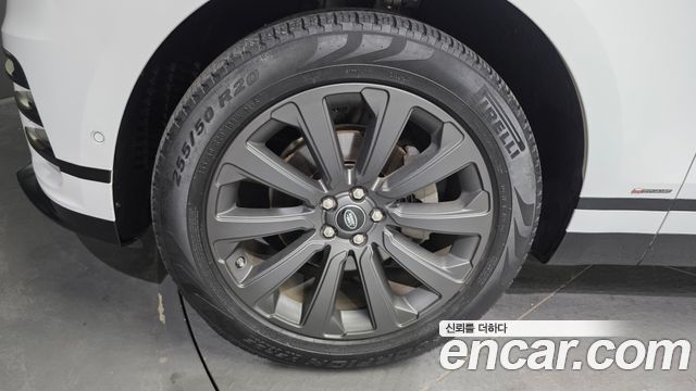 Land Rover Range Rover Velar 2.0 D240 R-Dynamic SE - фото 4
