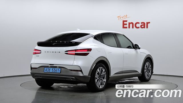 Genesis GV60 Standard - фото 0