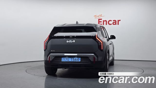 Kia EV3 Standard 2WD Air - фото 2