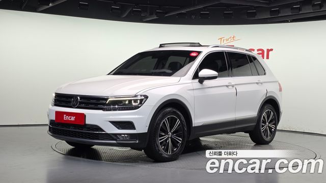 Volkswagen Tiguan 2-го поколения 2.0 TDI Prestige - фото 0