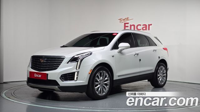 Cadillac XT5 3.6 Premium Luxury AWD - фото 0