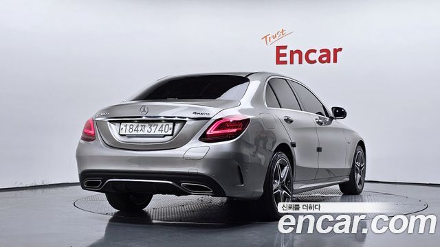 Mercedes-Benz C-Class W205 C300e 4MATIC AMG Line - фото 1