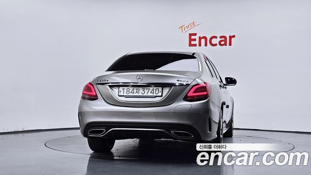 Mercedes-Benz C-Class W205 C300e 4MATIC AMG Line - фото 3
