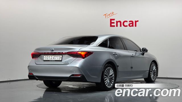 Toyota Avalon 5-го поколения 2.5 Hybrid - фото 1