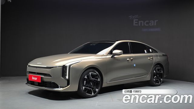 Kia K8 New 2.5 Gasoline 2WD Signature - фото 0