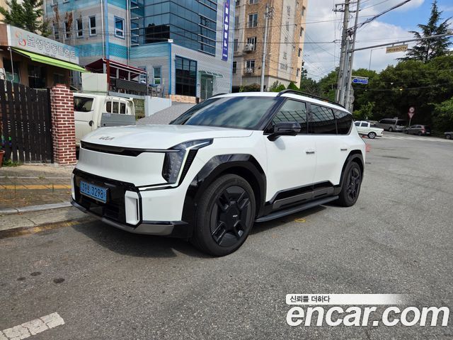 Kia EV9 Long Range 4WD GT Line - фото 1