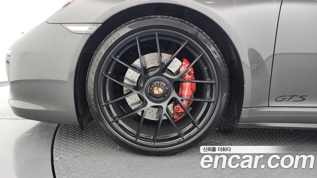 Porsche 911 Carrera 4 GTS 991 - фото 4