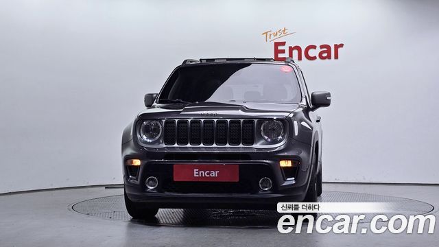 Jeep Renegade 2.4 Limited - фото 2