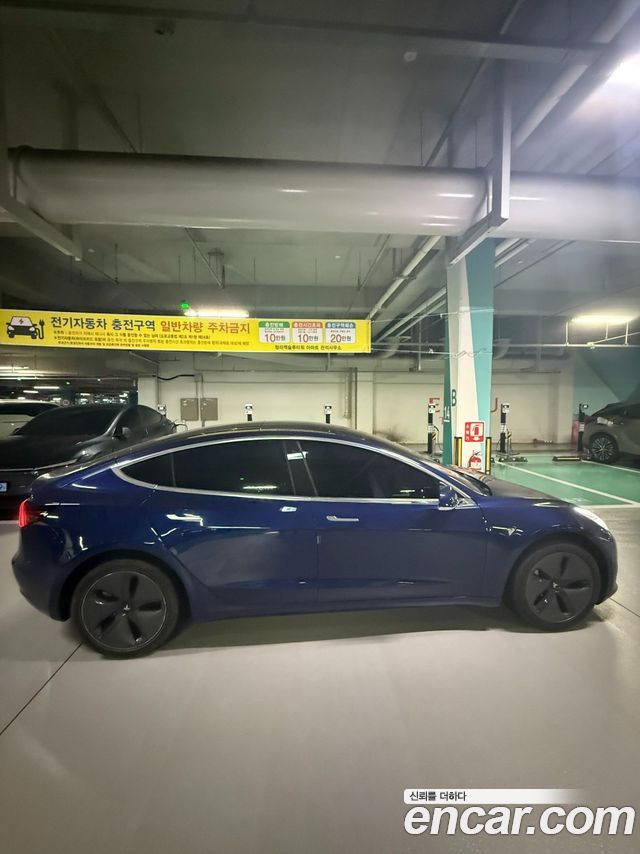 Tesla Model 3 Standard Range Plue RWD - фото 2