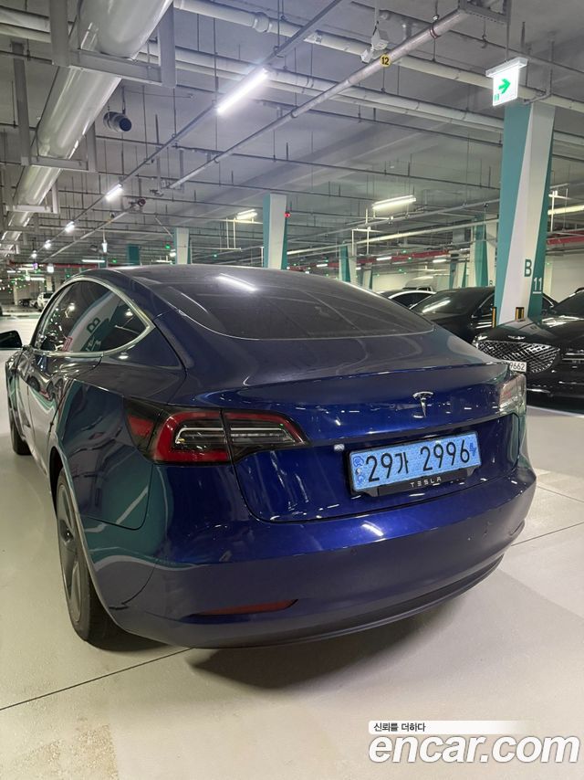 Tesla Model 3 Standard Range Plue RWD - фото 4