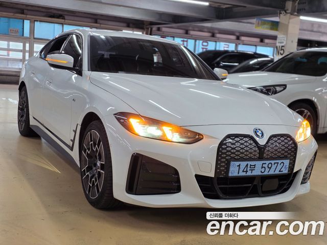 BMW i4 eDrive40 M Sports Pro - фото 1